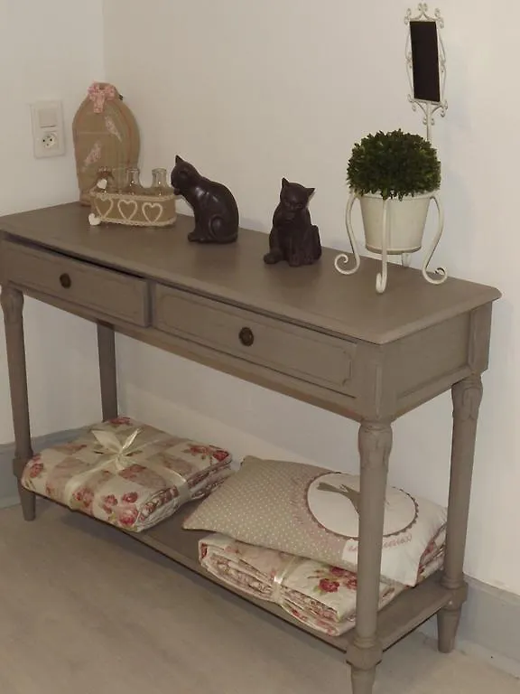 Le Compostelle De Conques Apartment 0*,